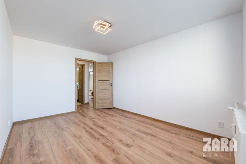 Krosnianska - NOVINKA - KLIMATIZOVANÝ 3 iz. byt., KR. 70 m2 + loggia