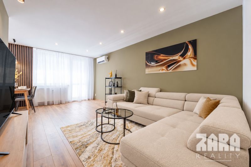 Krosnianska - NOVÁ REKONŠTRUKCIA +KLÍMA 3 iz. byt., KR. 70 m2 + loggia