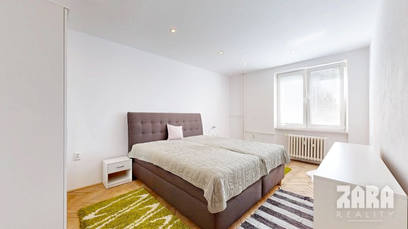 SEVER - VODÁRENSKÁ, pekný 2 izb, tehlový byt, ZARIADENÝ. BALKÓN