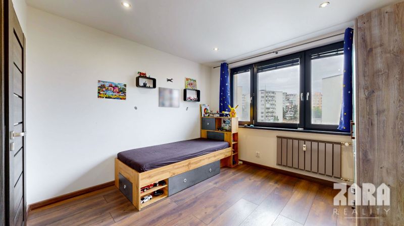 BENADOVA - 4-IZBOVÝ BYT PO KOMPLETNEJ REKONŠTRUKCII, 79 m², LOGGIA 