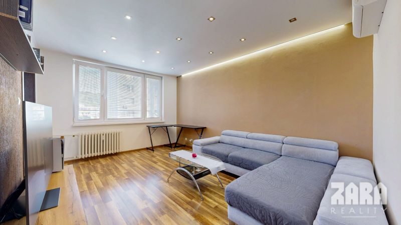 BUKOVECKÁ: 2 izbový byt ul., 50 m2 kompletná rekonštrukcia