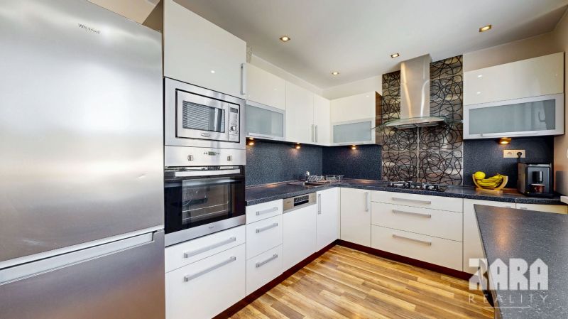 BUKOVECKÁ: 2 izbový byt ul., 50 m2 kompletná rekonštrukcia