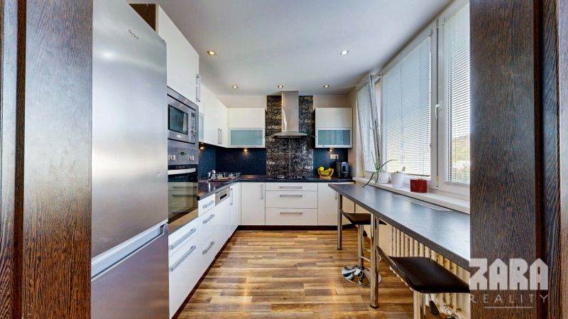 BUKOVECKÁ: 2 izbový byt ul., 50 m2 kompletná rekonštrukcia