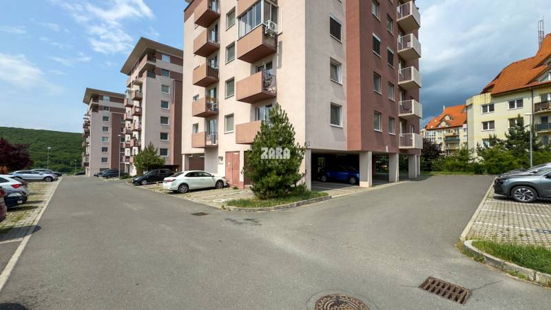 KVP: pekný tehlový 3 izb. byt NOVOSTAVBA Ulica na Grunte.70 m2+loggia